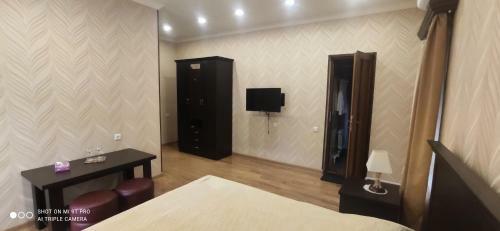 Ruzan Hotel