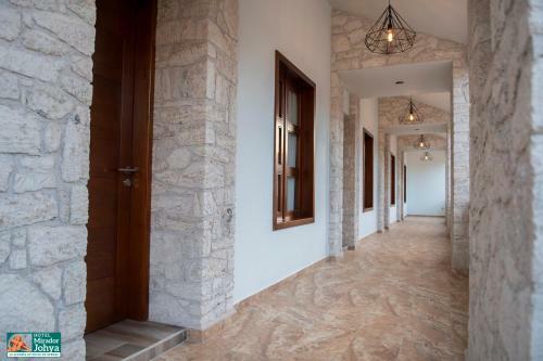 Mirador Johya Hotel