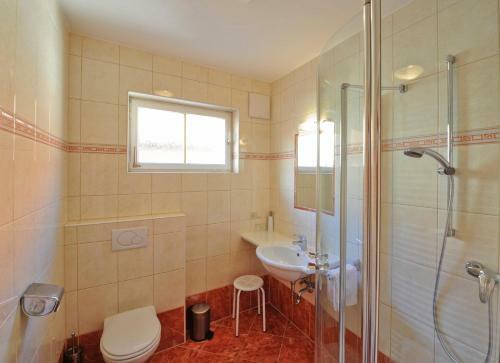 Hostal G�stehaus & Appartements Lehensteiner Wachau