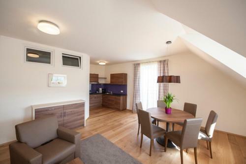 Hostal G�stehaus & Appartements Lehensteiner Wachau