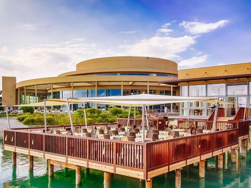 Hotel St. Martins Therme & Lodge