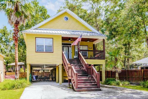 High Tide Hideaway