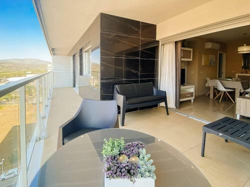 Apartamento Crystal Modern Apt. - 1st Beach Line