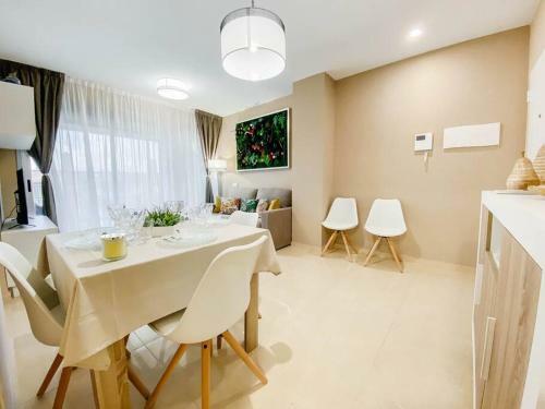 Apartamento Casa Folch - Iv�n Luxury Homes - 3� Pta - Norte -1� Linea de Playa