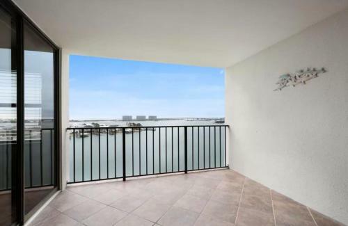 Back Bay Condo 1106