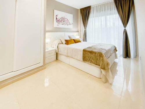Apartamento Casa Lucero - Ivan Luxury Homes - 6�pta. - Sur - 1� Linea de Playa
