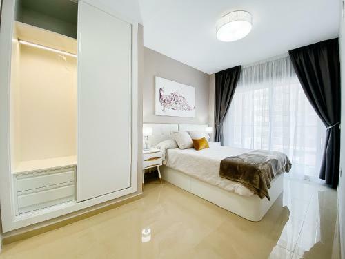 Apartamento Casa Lucero - Ivan Luxury Homes - 6�pta. - Sur - 1� Linea de Playa
