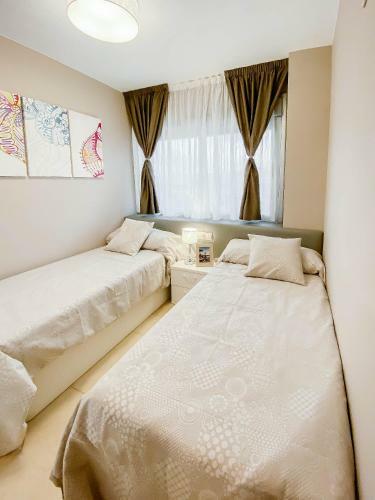 Apartamento Casa Alex - Ivan Luxury Homes - 7� Pta. - Norte - 1� Linea de Playa
