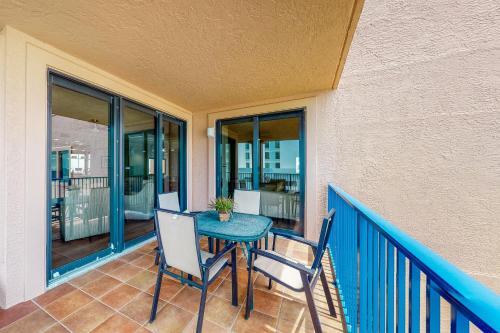 Four Seasons Of Romar Beach #604 West