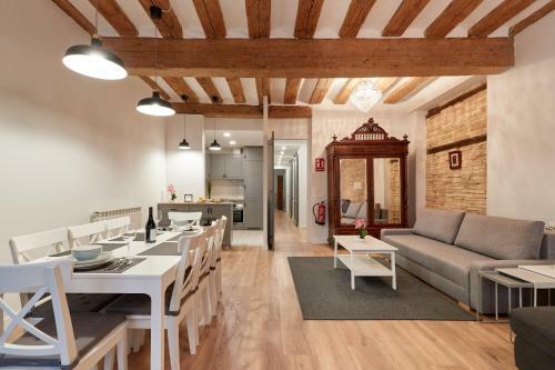 Apartamento El Robl�n De La Estafeta