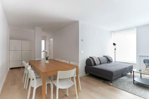 Apartamento Piso Reci�n Reformado En El Centro de Pamplona