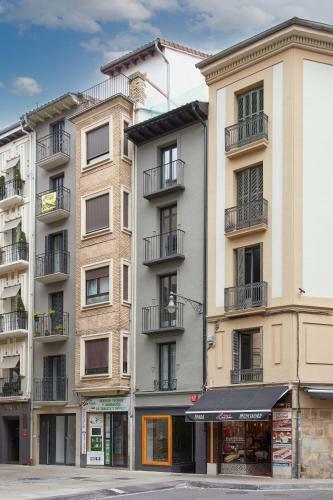 Hostal Espoz Y Mina