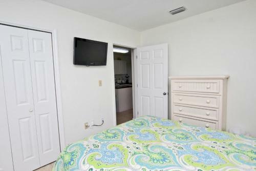 Grande Caribbean By Youngs Suncoast