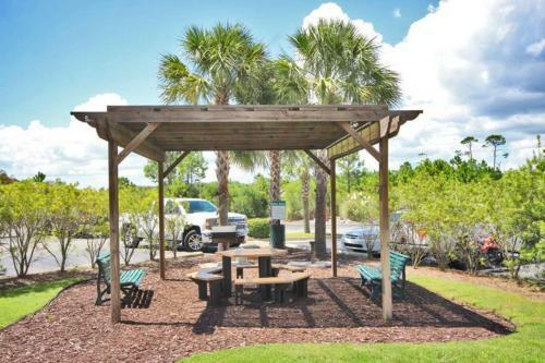 Grande Caribbean By Youngs Suncoast