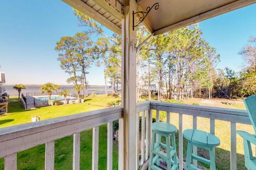 Wolf Bay Villas