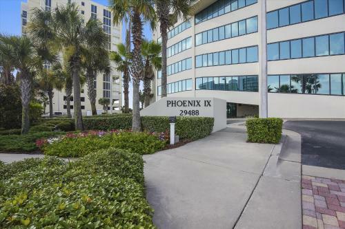 Phoenix 9 Unit 402