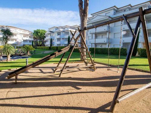 Apartamento Charming Golf, Pool And Private Parking