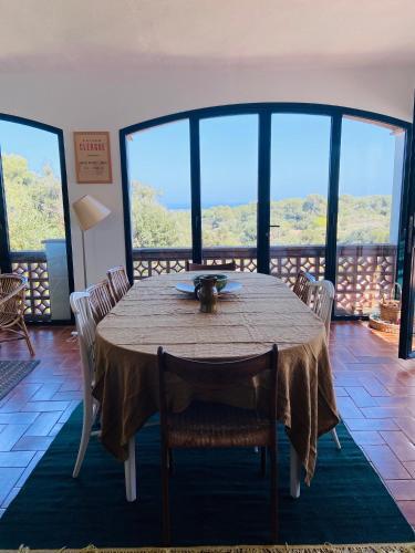 Jolie Villa Vue Mer - 100km Au Nord de Barcelone -