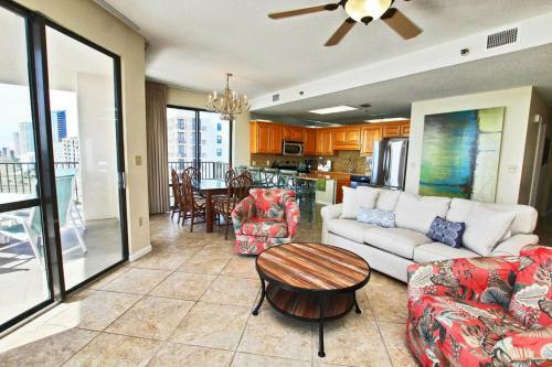 Phoenix East 1201 By Youngs Suncoast