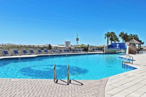 Phoenix East 1201 By Youngs Suncoast