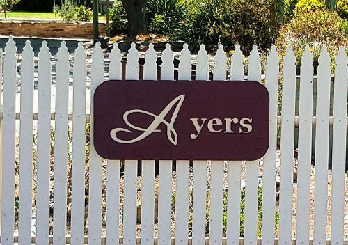 Ayers Burra - Historical 1851 Cottage