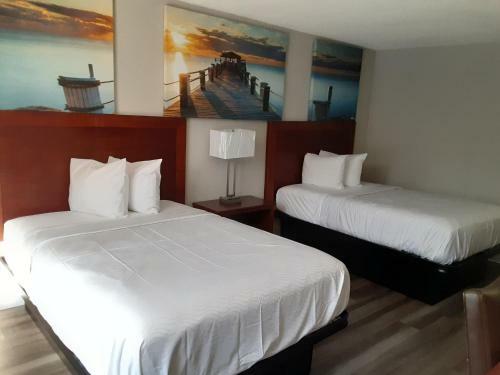 Hotel Days Inn By Wyndham Ozark