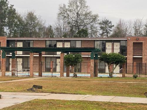 Hotel Days Inn By Wyndham Ozark