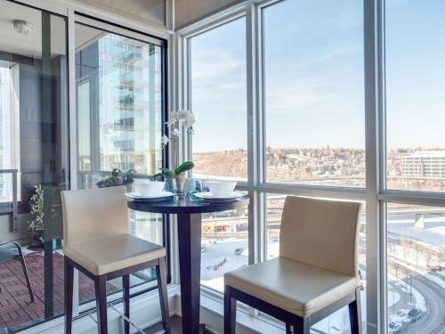 New Sweeping Views Luxury 2br Suite Pool Table, Rooftop Patio, Bbq, Coffee