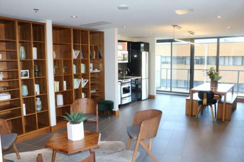 Apartamento Lovely Downtown 2 Bedroom With Pool And Gym