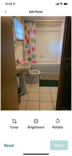 Small Private Basement Suite With Own Bathroom And Share Laundry