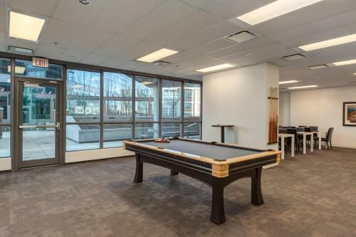 Apartamento Stunning 1br Condo In Keynote2 Downtown Calgary