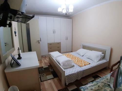 Perles Apartament Korce