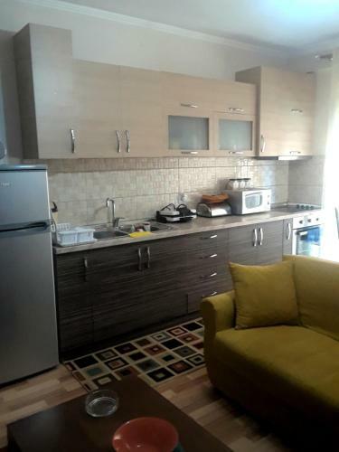 Perles Apartament Korce