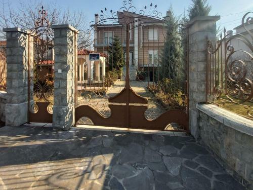 Villa Vila Shameti