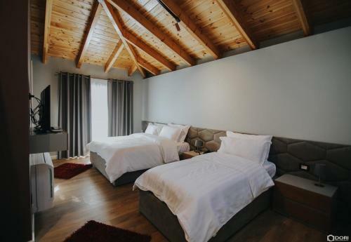 Tree Hotel Korce
