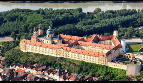 Hostal Pension Artstetten