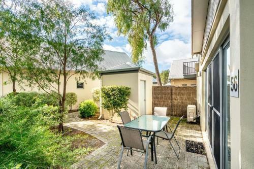 Maggies Beach House - Unit 56 At Cape View Resort