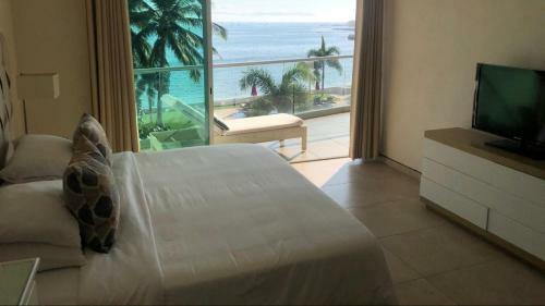 Apartamento Beachfront Condo In Bucear�as