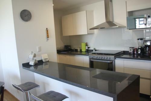 Apartamento Perfect Location @ High Towers Elite Angelopolis