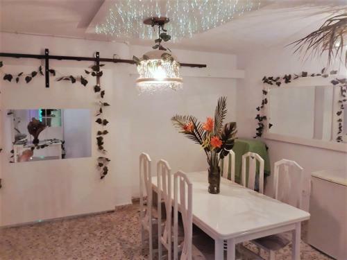 Hostal Wonder Rooms Nerja Guest House