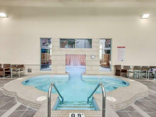 Instant Suites- Charming Unit In Canmore With Free Banff Pass