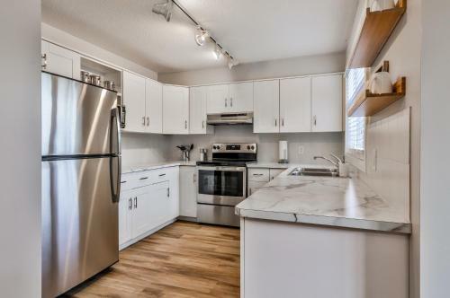 Apartamento Fenwick Vacation Rentals- 1 Bedroom Plus Loft With Views