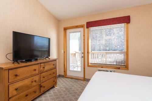 Banff Woods Lodge