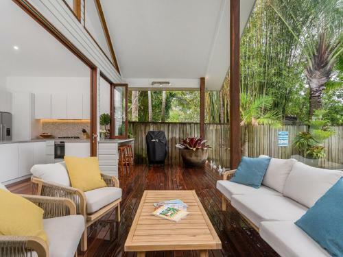 Espadrille House
