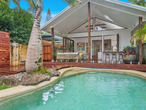 Espadrille House