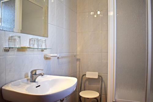 Hostal Sol Y Mar