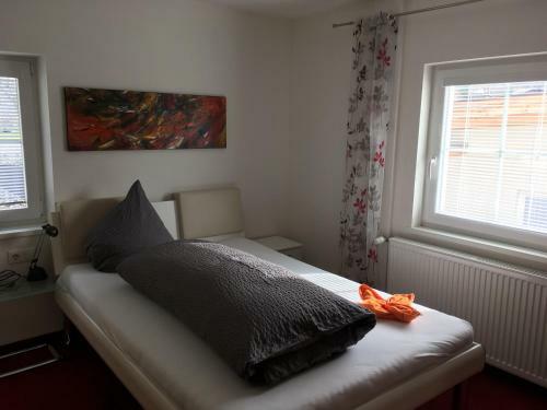 Hostal Fr�hst�ckspension Alpenrose