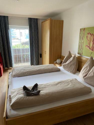 Hostal Fr�hst�ckspension Alpenrose