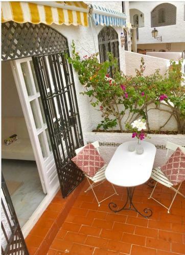 Apartamento Lovely Living In Nerja