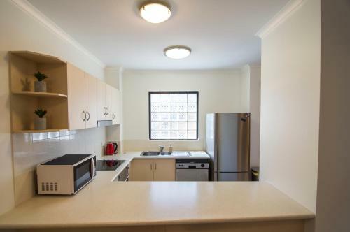 Minnie St 2 Bedroom / 2 Bathroom Apartment